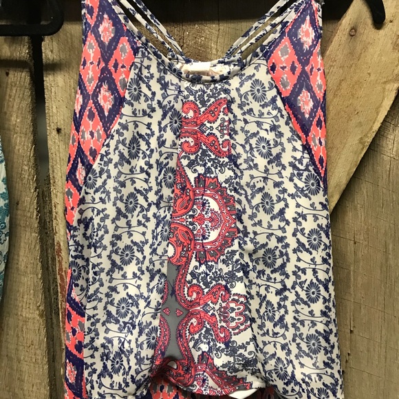 Cute cami style shirt bundle tank blue pink - Picture 2 of 7